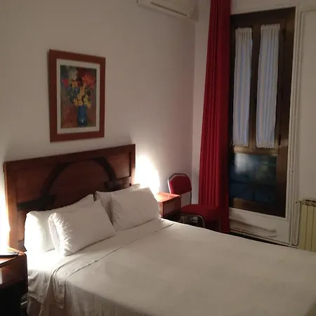 Guest house Hostal Absolut Stay (Adults Only)