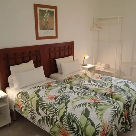 Hostal Absolut Stay (Adults Only) Guest house