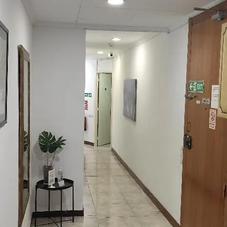 Hostal Absolut Stay (Adults Only) 2*